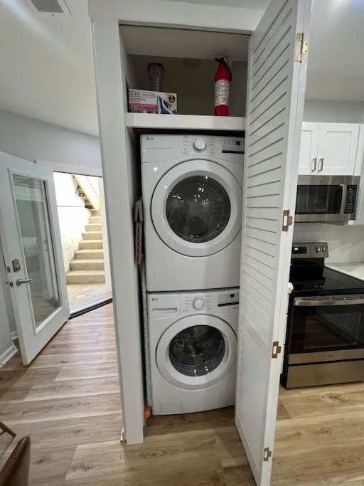 2br Columbia Heights Walk 2 Metro & Shops Apartment